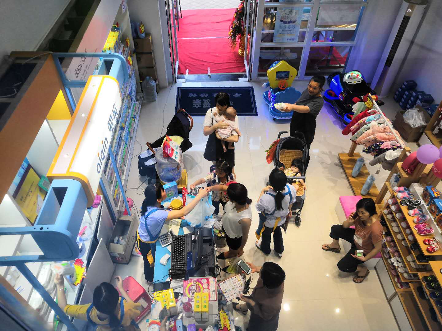 愛親母嬰洞察消費群體變化不斷優(yōu)化服務(wù)