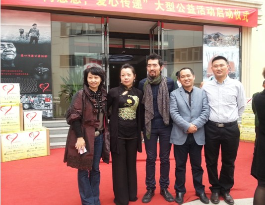 愛親母嬰社會(huì)捐贈(zèng)