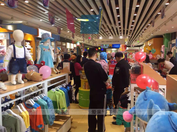 程序員開母嬰用品加盟店，為爭氣竟成致富榜樣