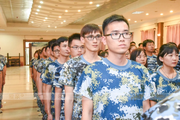 愛親母嬰2017年度營運中心鐵軍特訓(xùn)營完美收官